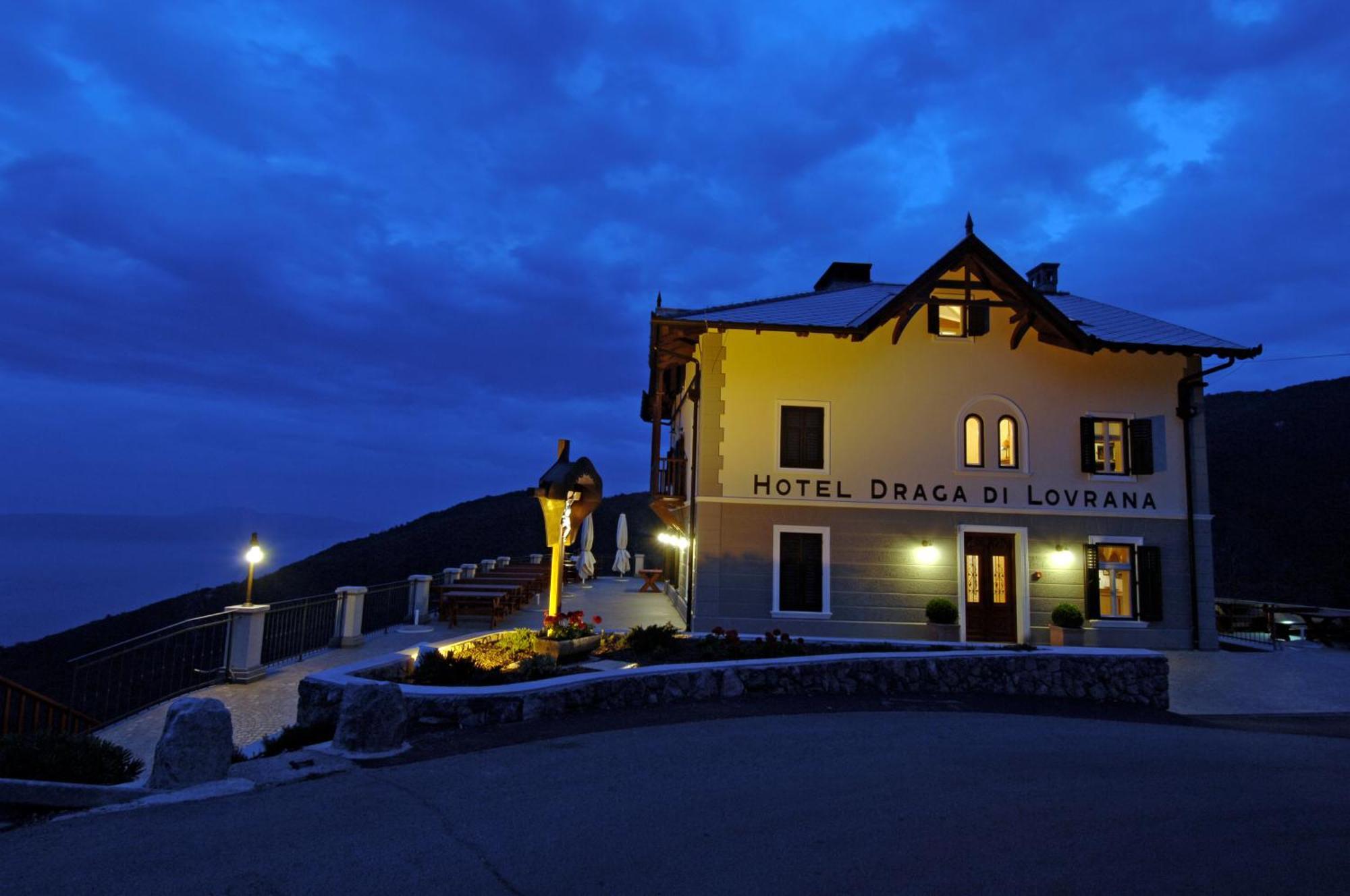 Hotel Draga Di Lovrana Exterior photo